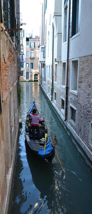 Castello 5888 B, Santa Marina, Calle Marcello, Canale Apartamento Venecia