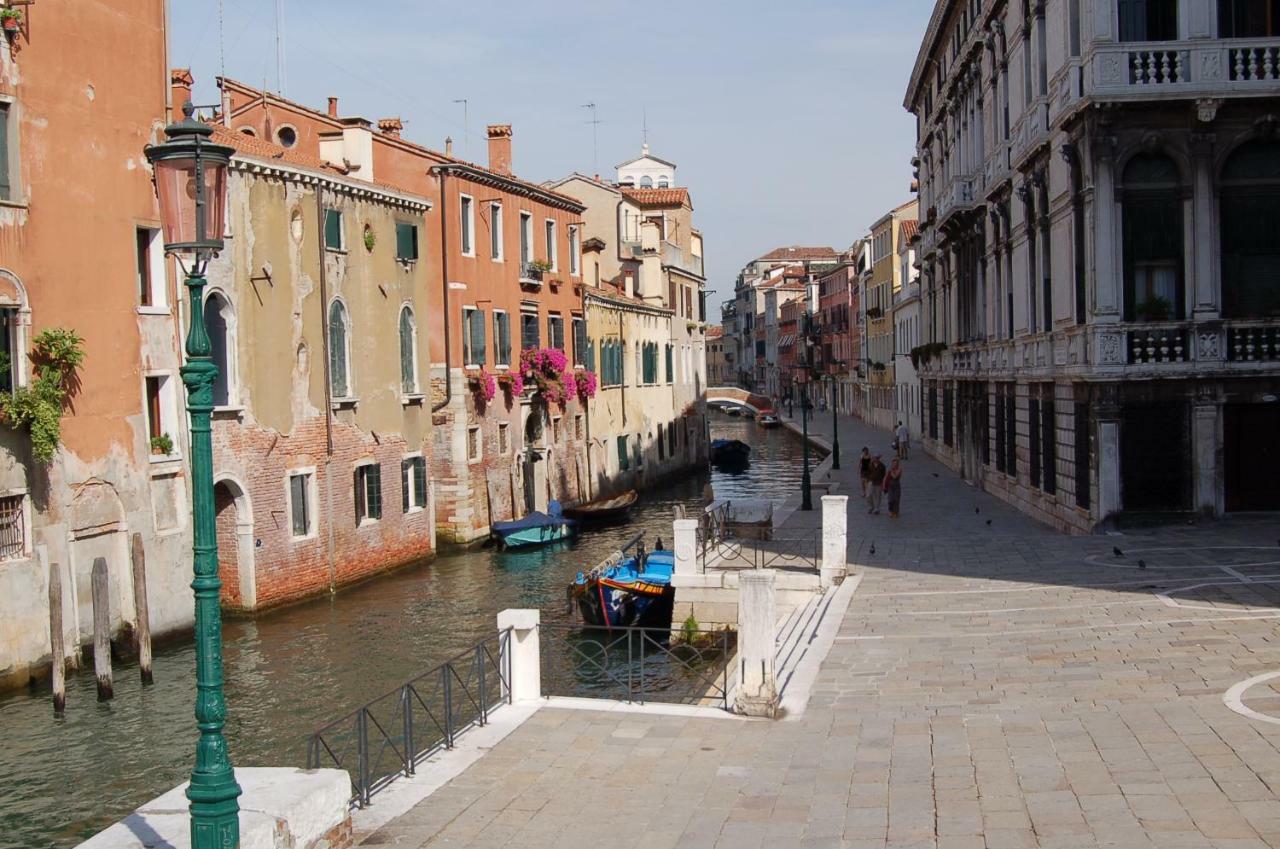 Apartamento Castello 5888 B, Santa Marina, Calle Marcello, Canale Venecia